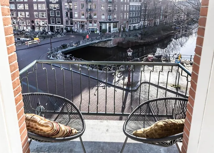 Panoramic Canalview Apartment Amsterdam