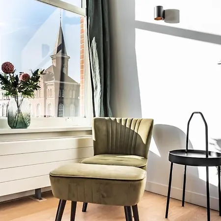 Panoramic Canalview Daire
